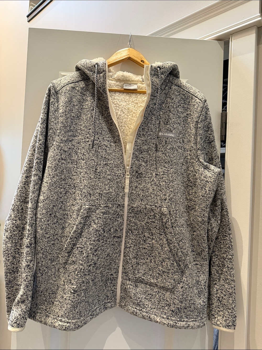 Columbia womens Heather Gray Full-Zip Hooded Puffer Jacket